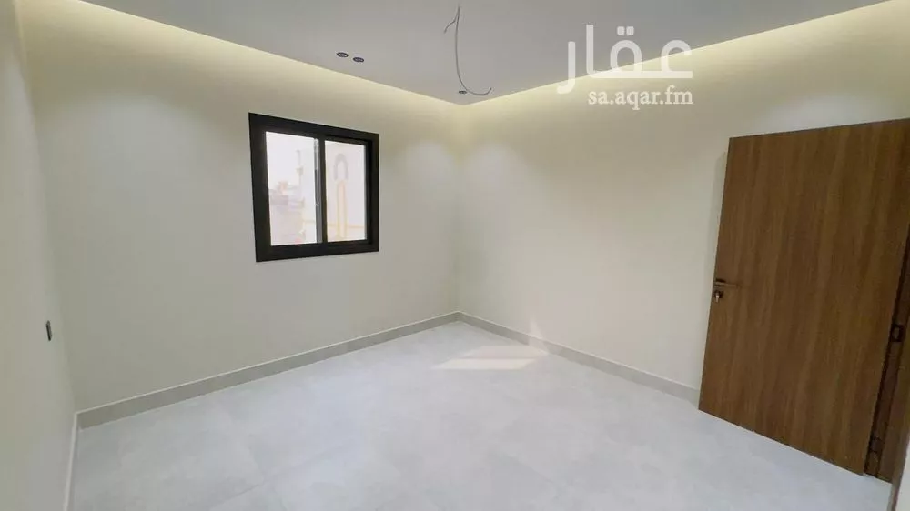 شقة 4 غرف في النعيم 11