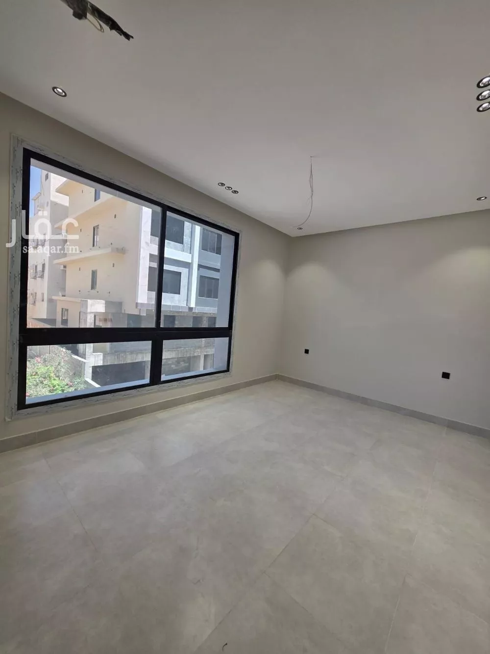 4 bedroom apartment in Al Rawdah 3