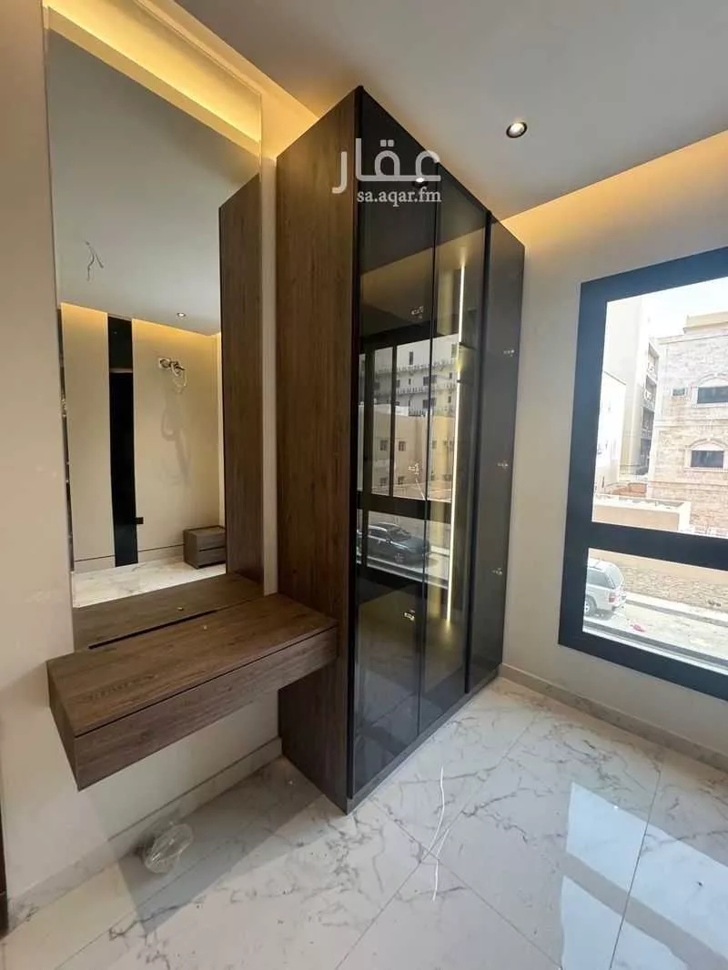 4 bedroom apartment in Al Zahra 5