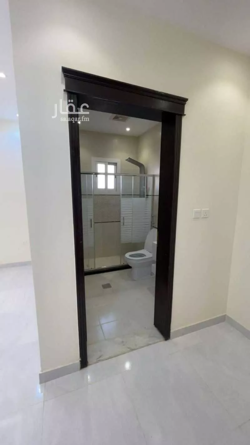 5 bedroom apartment in Muraykh 2