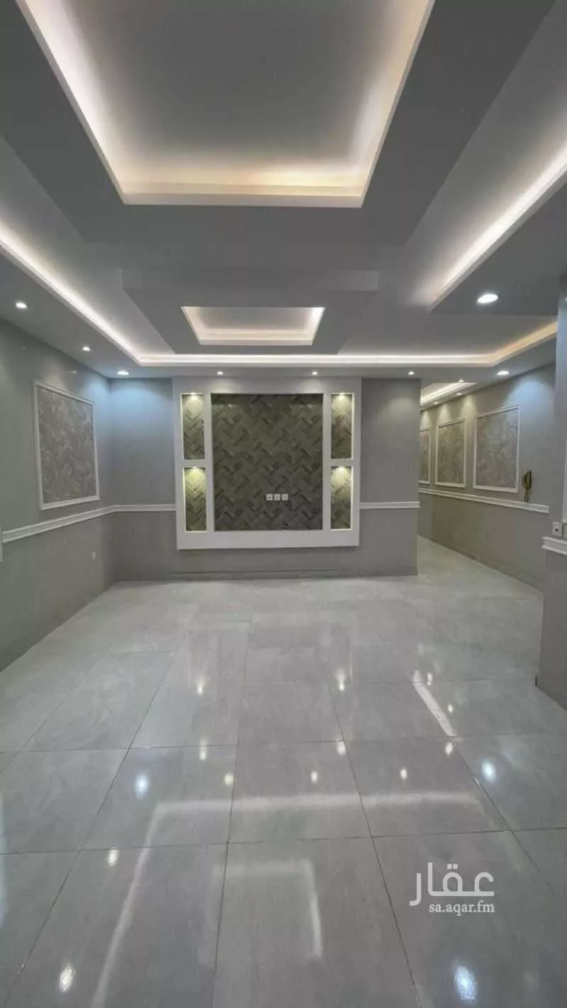 5 bedroom apartment in Muraykh 5