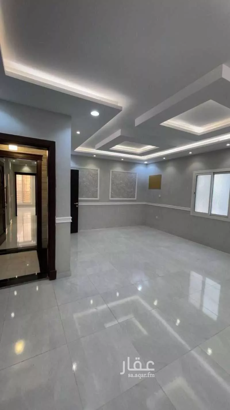 5 bedroom apartment in Muraykh 6