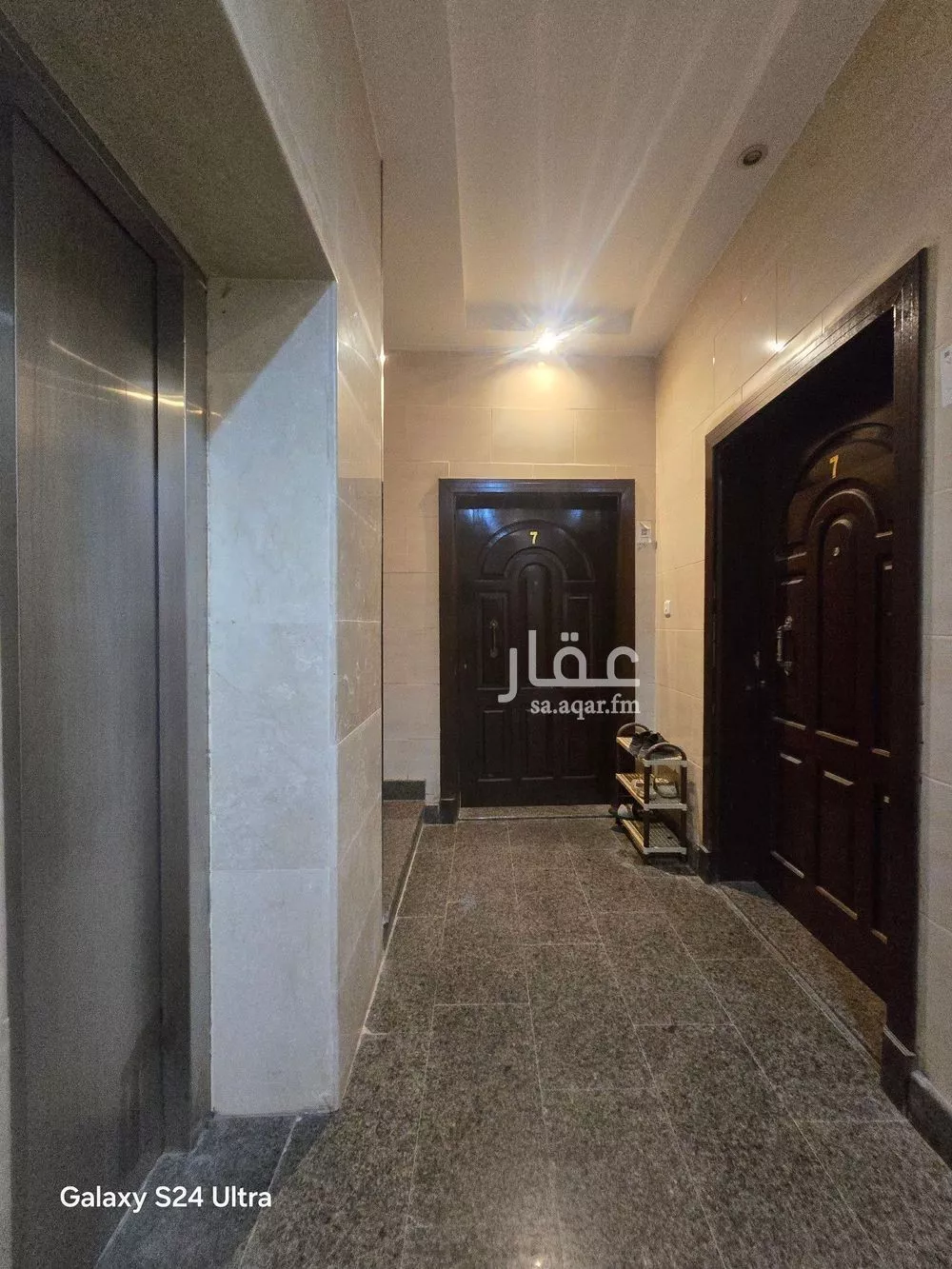 عمارة 552 م² في الفردوس 12