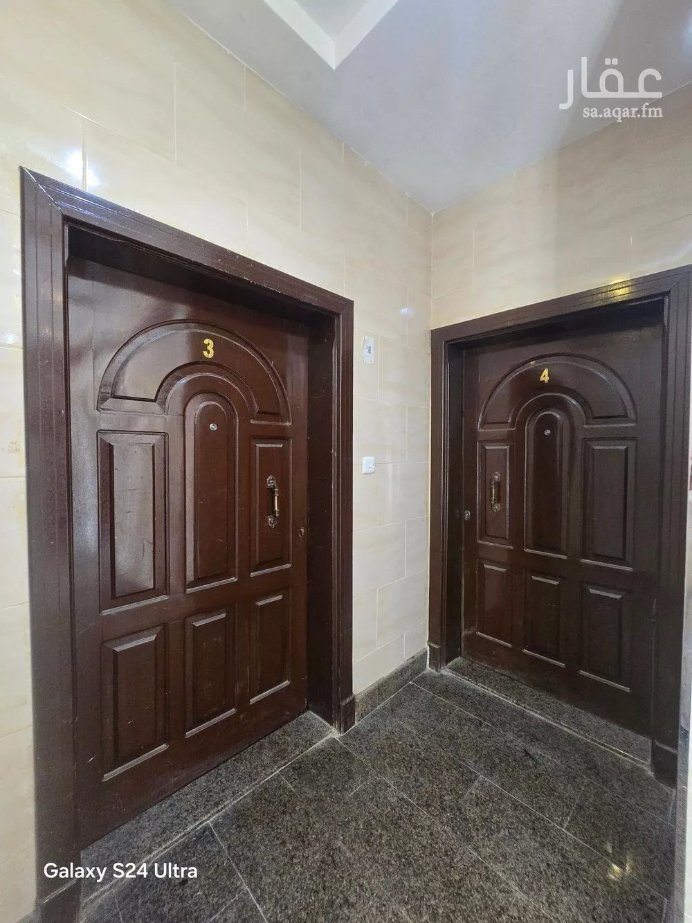 عمارة 552 م² في الفردوس 9