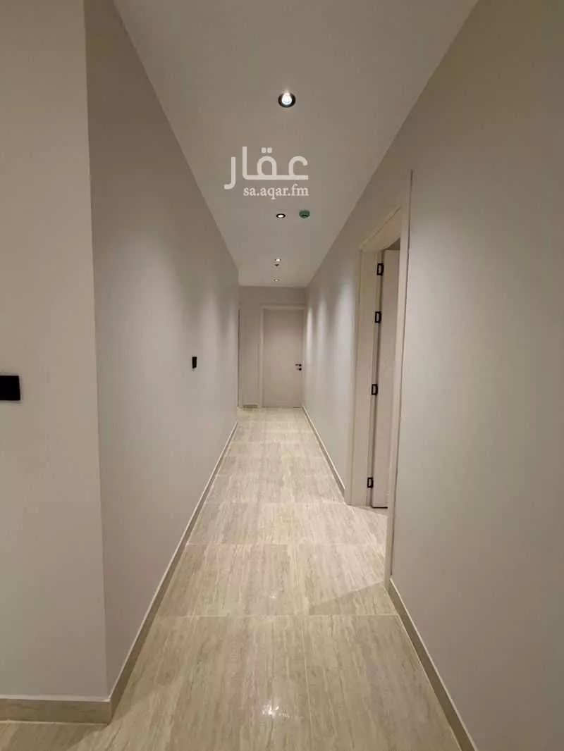 5 bedroom apartment in Al Hamra 6