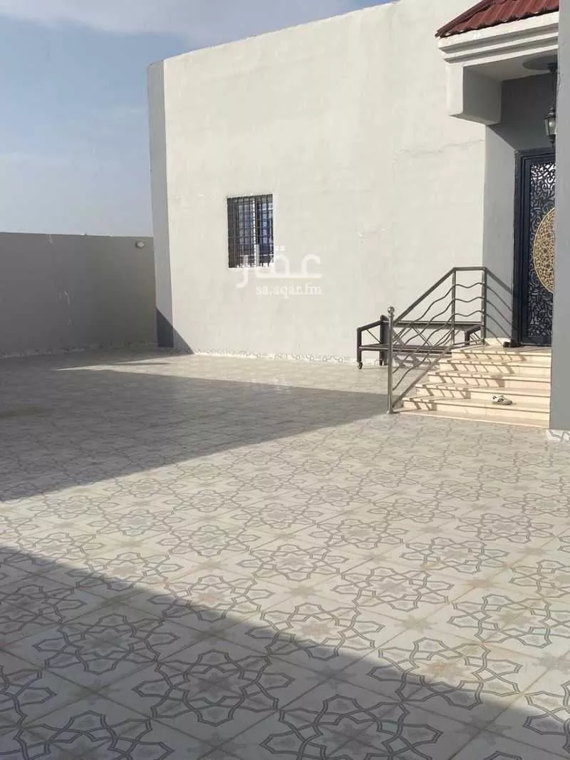 عمارة 750 م² في خاخ 7