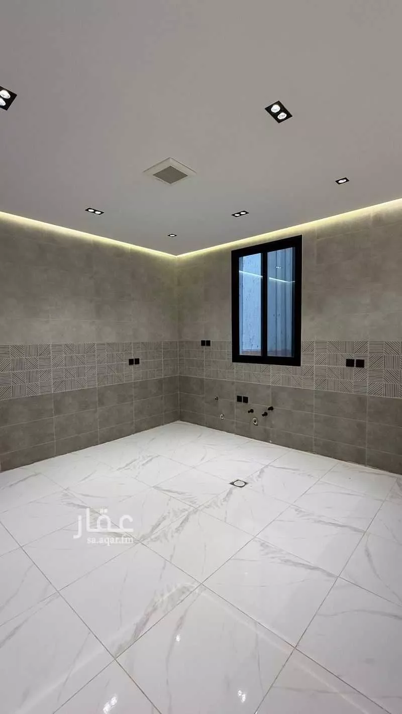 4 bedroom apartment in Batha Quraysh 5