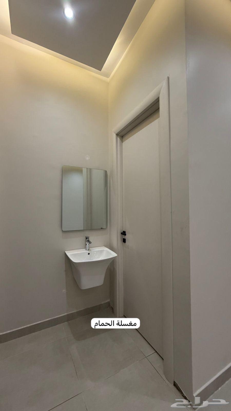 3 bedroom apartment in Al Rimal 5