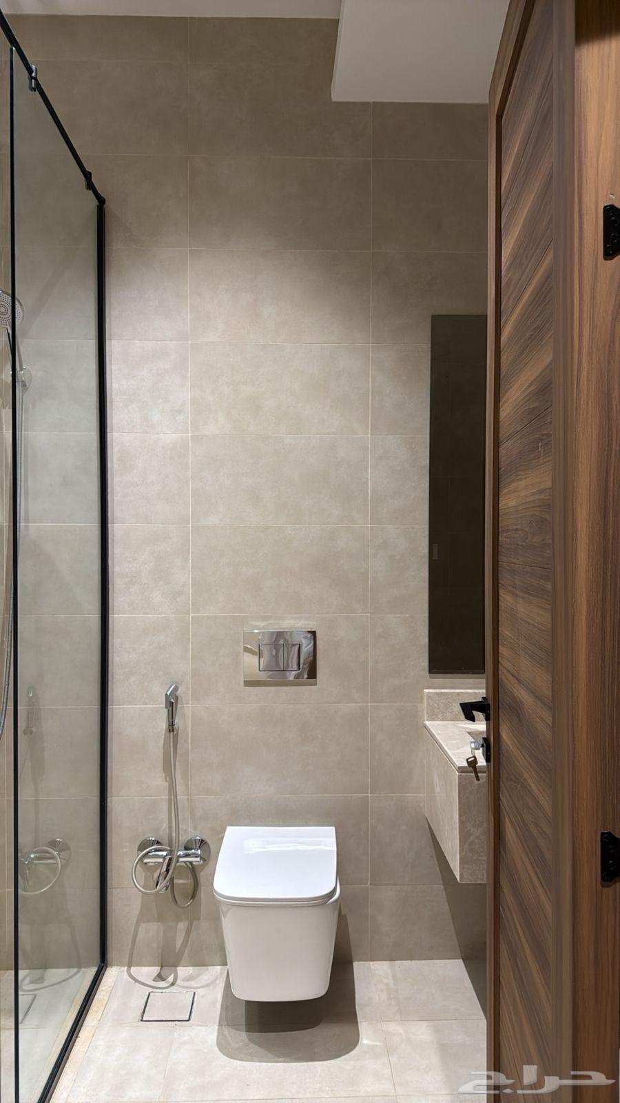 2 bedroom apartment in Al Rimal 16