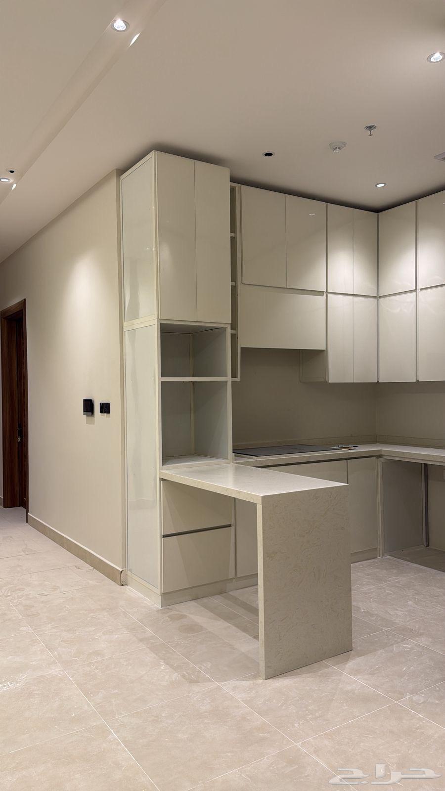 2 bedroom apartment in Al Rimal 9