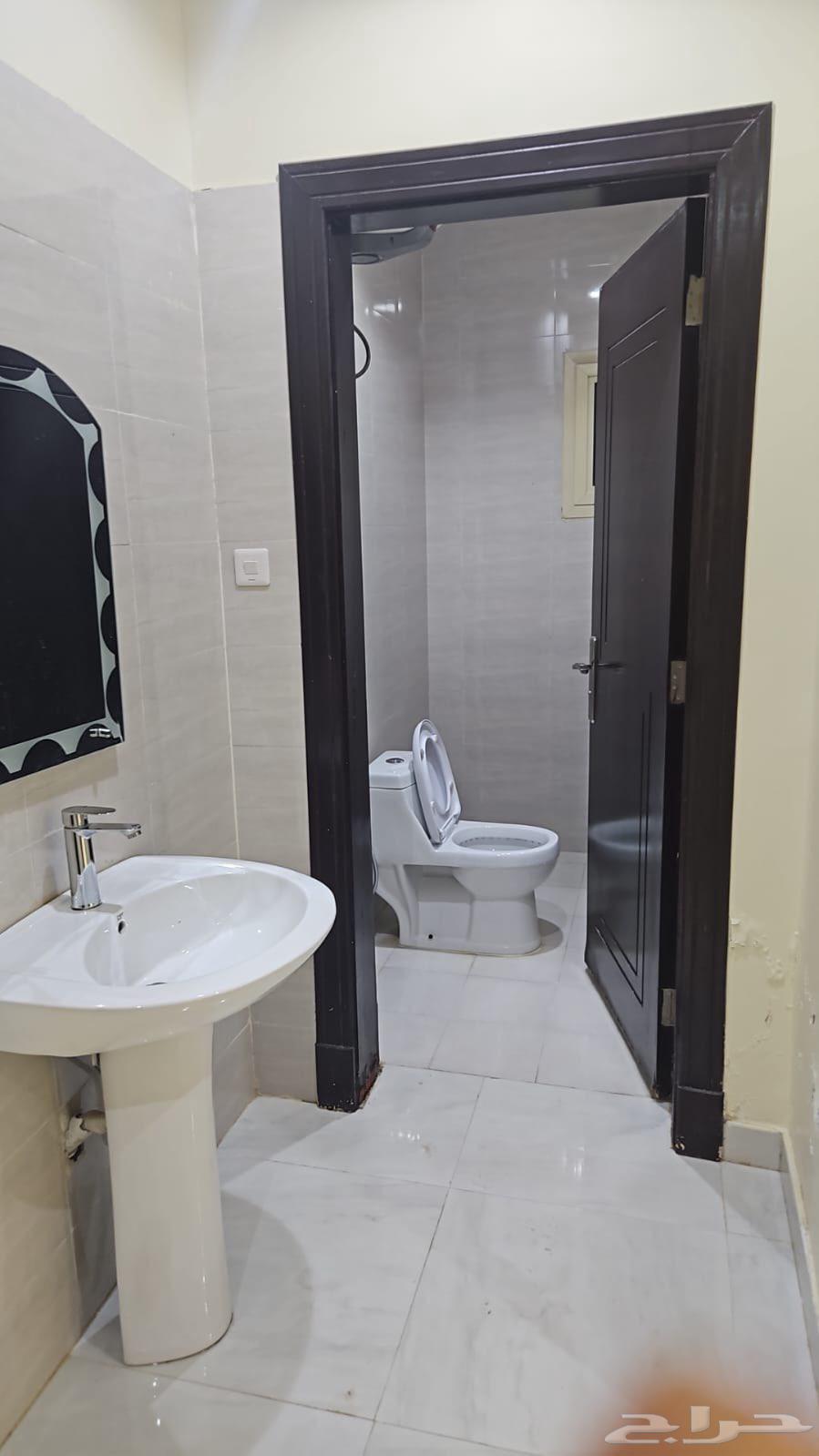 2 bedroom apartment in Dhahrat Laban 2