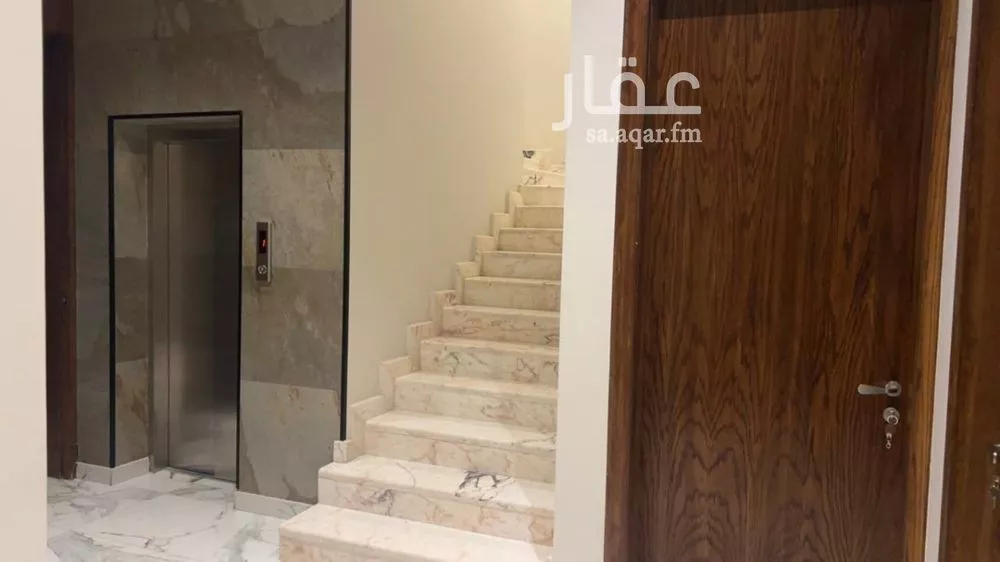 فيلا 5 غرف في النرجس 4