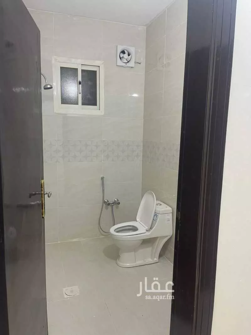 4 bedroom floor in Al Uraija Al Wusta 8