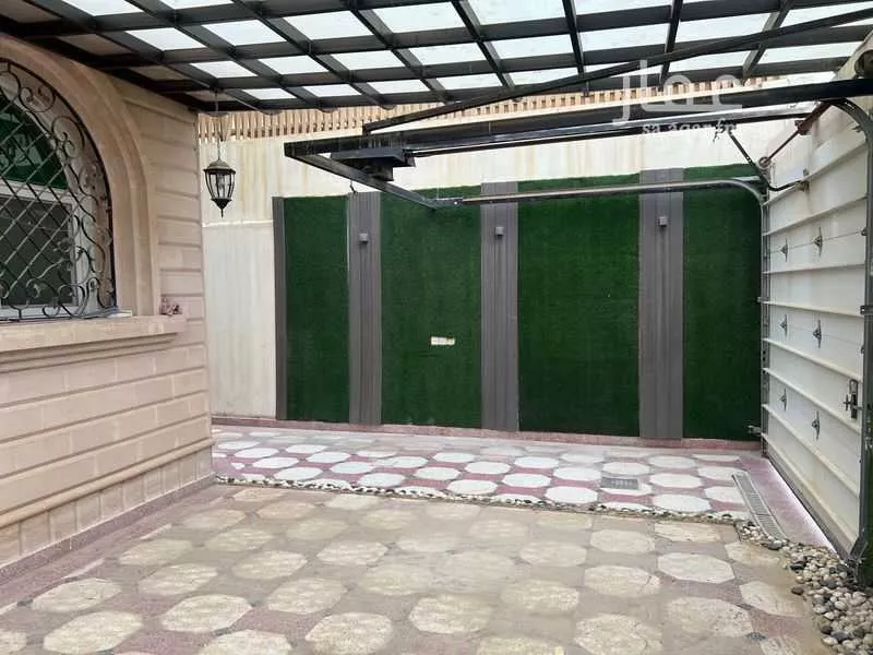 2 bedroom floor in King Fahd 4