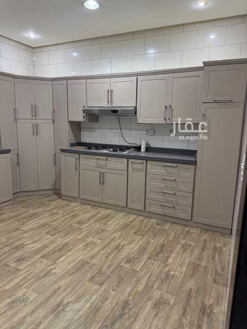 5 bedroom floor in Al Munsiyah 11