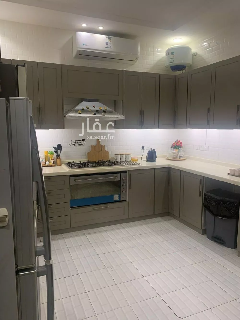 فيلا 6 غرف في الرمال 2