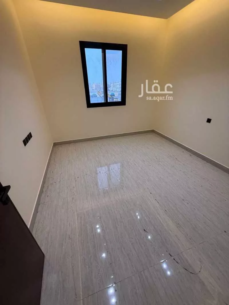 5 bedroom floor in Badr 3