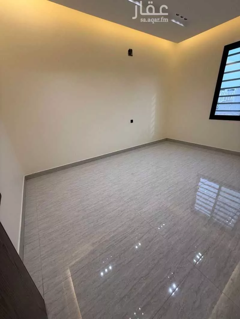 5 bedroom floor in Badr 5