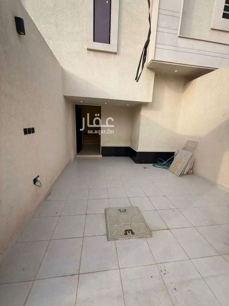 5 bedroom floor in Badr 8