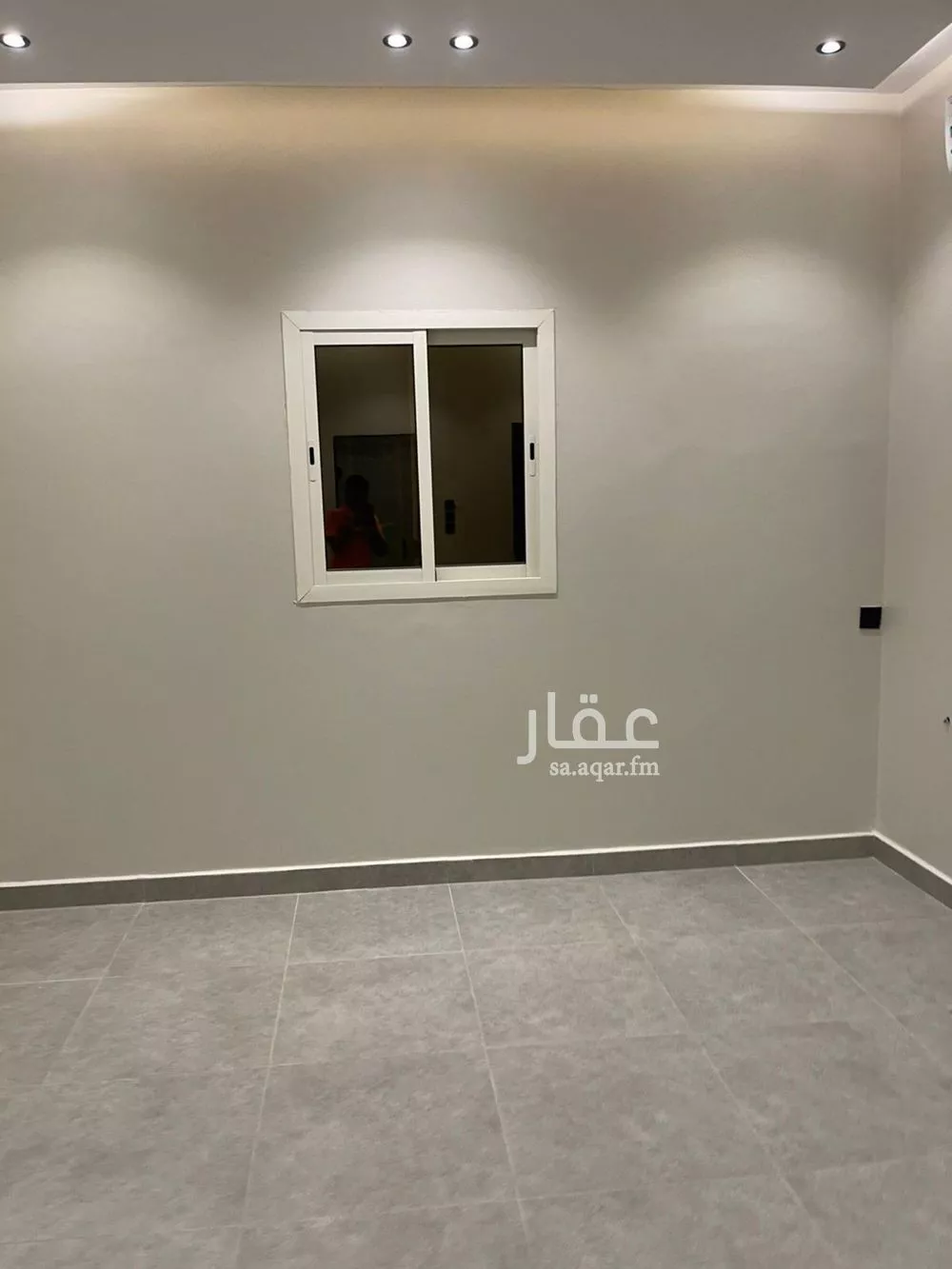 شقة 1 غرف في الازدهار 9