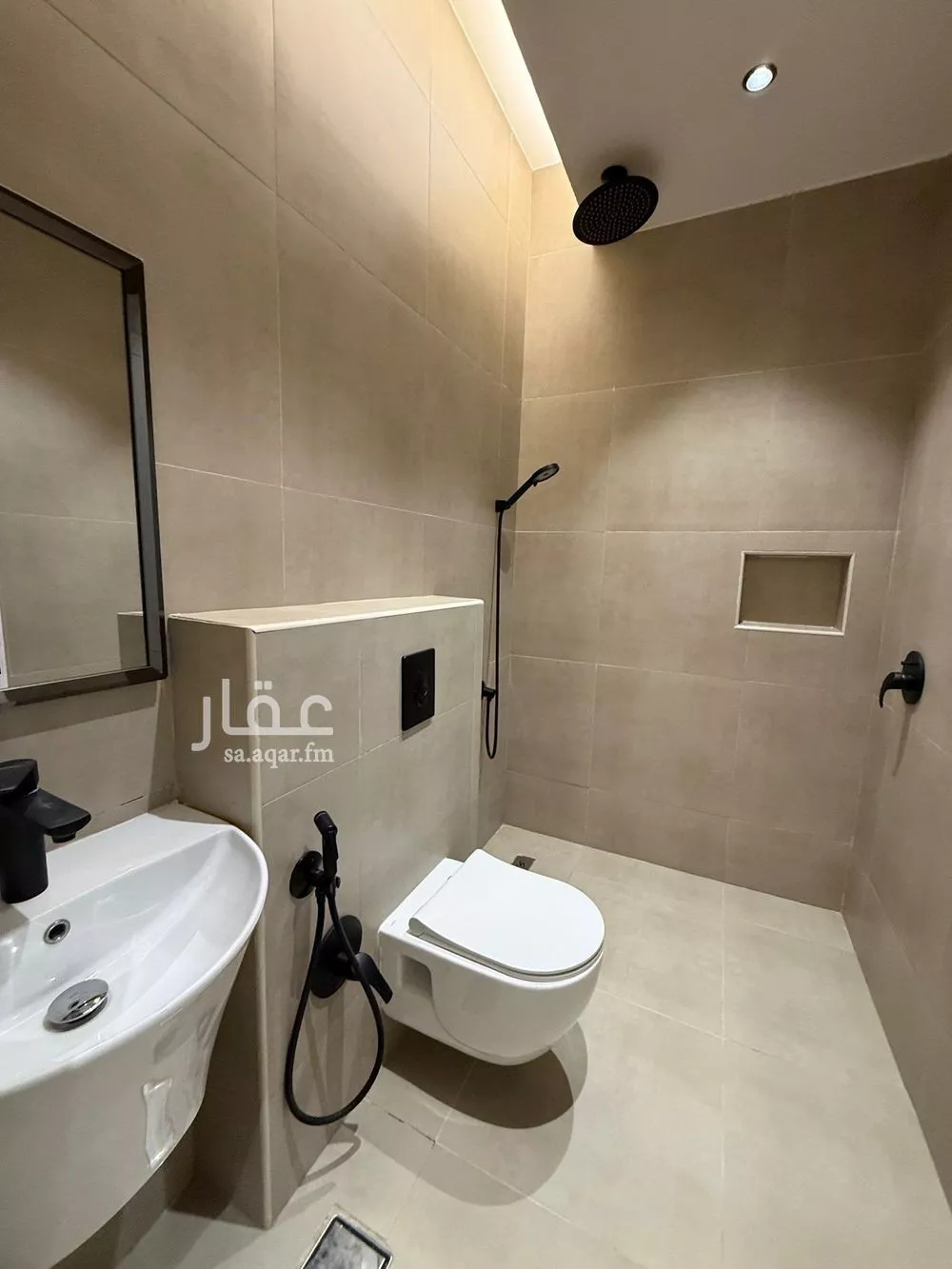 3 bedroom apartment in Al Aridh 14