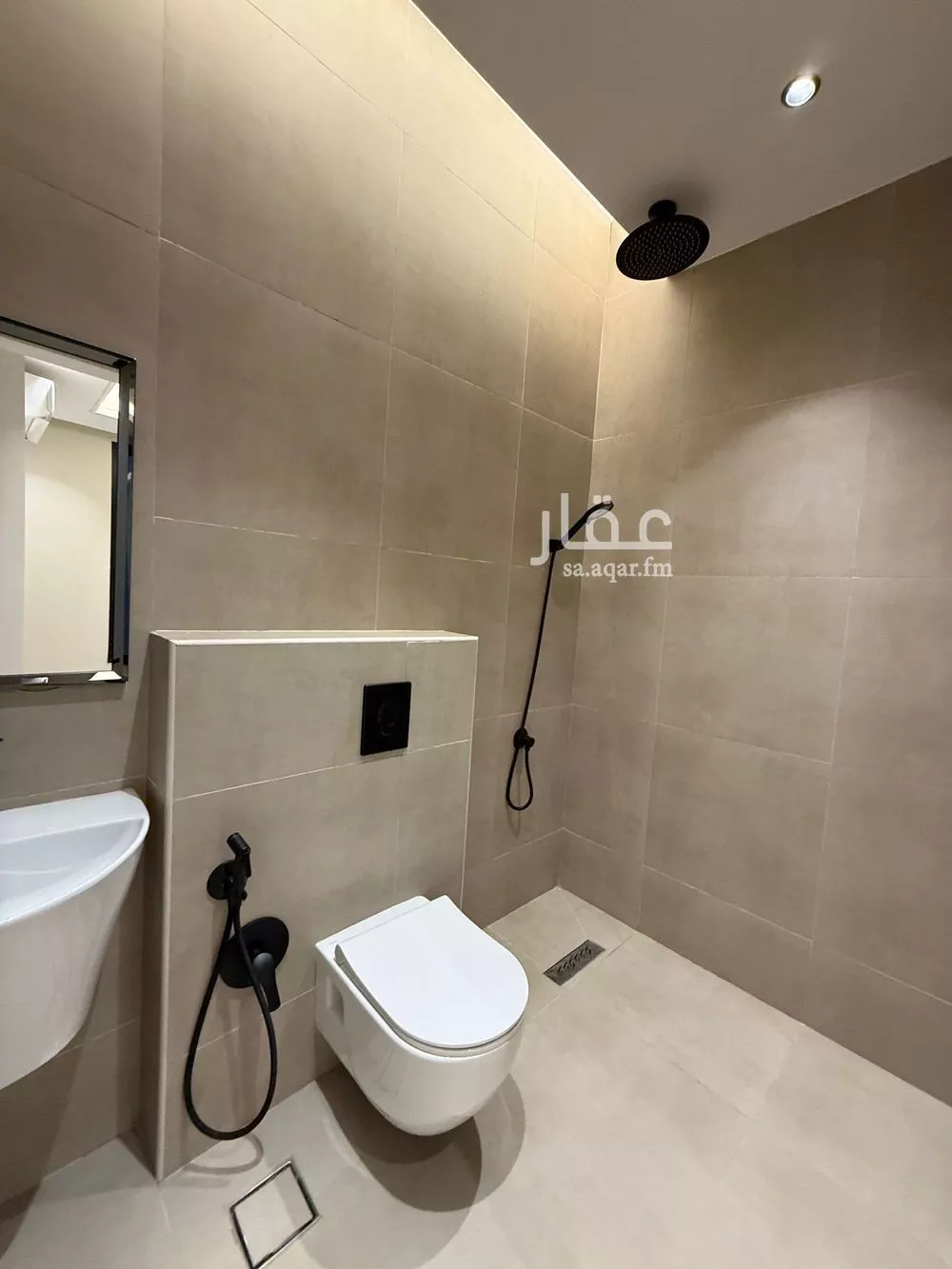 3 bedroom apartment in Al Aridh 17
