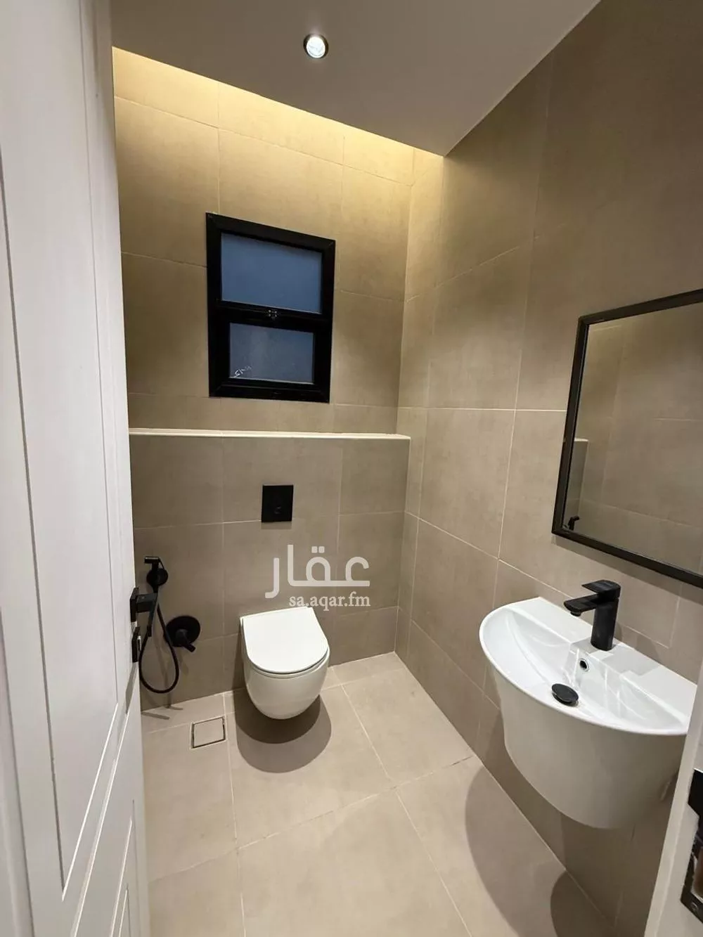 3 bedroom apartment in Al Aridh 3
