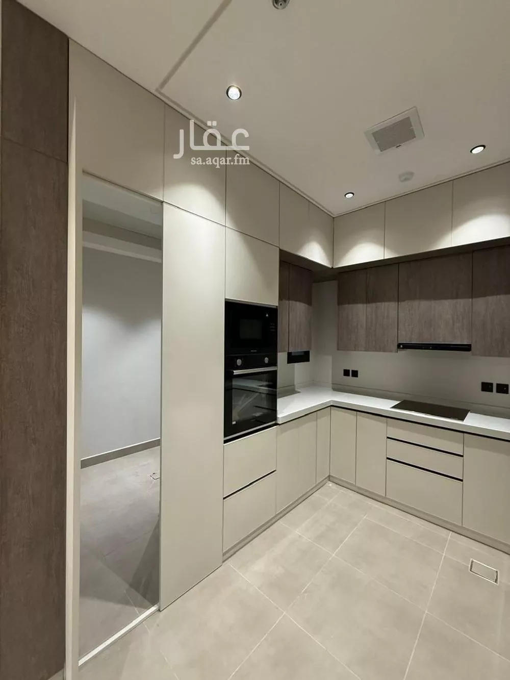 3 bedroom apartment in Al Aridh 5