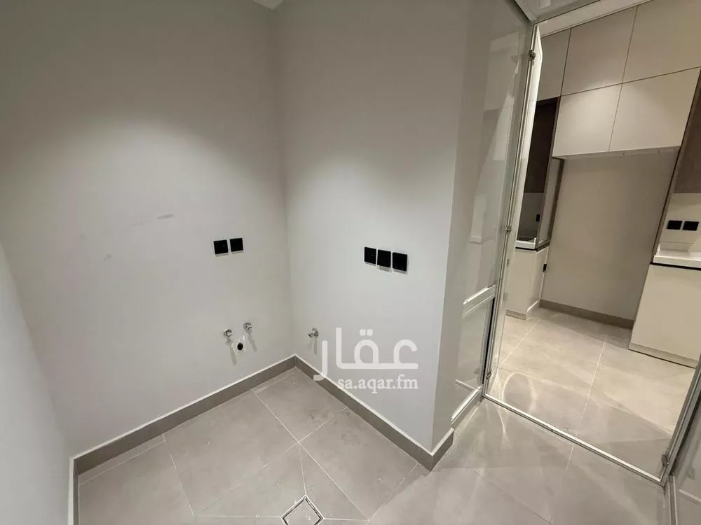 3 bedroom apartment in Al Aridh 6