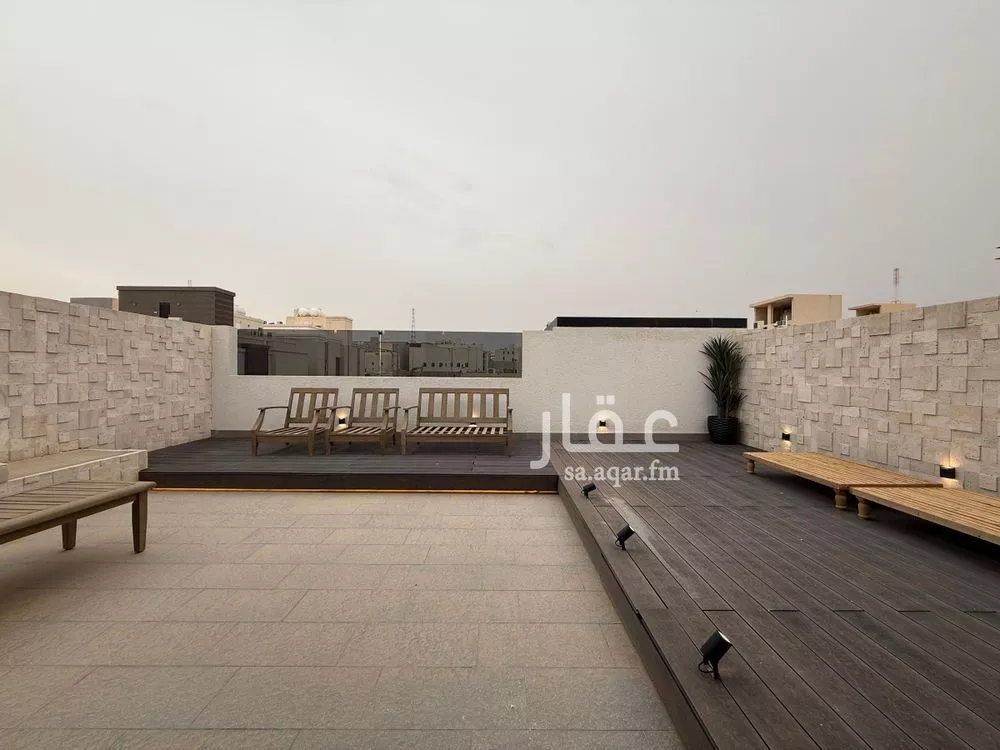 فيلا 5 غرف في النرجس 25