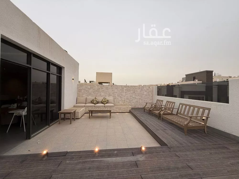 فيلا 5 غرف في النرجس 26