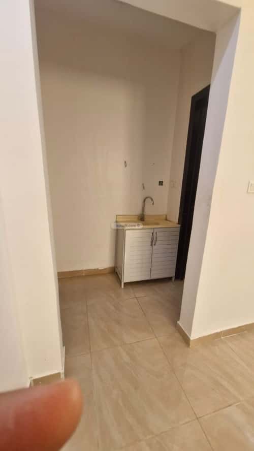 apartment in Dhahrat Laban 3