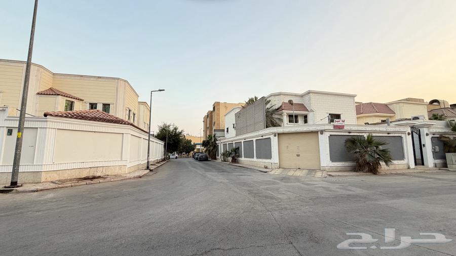 5 bedroom villa in King Faisal 4