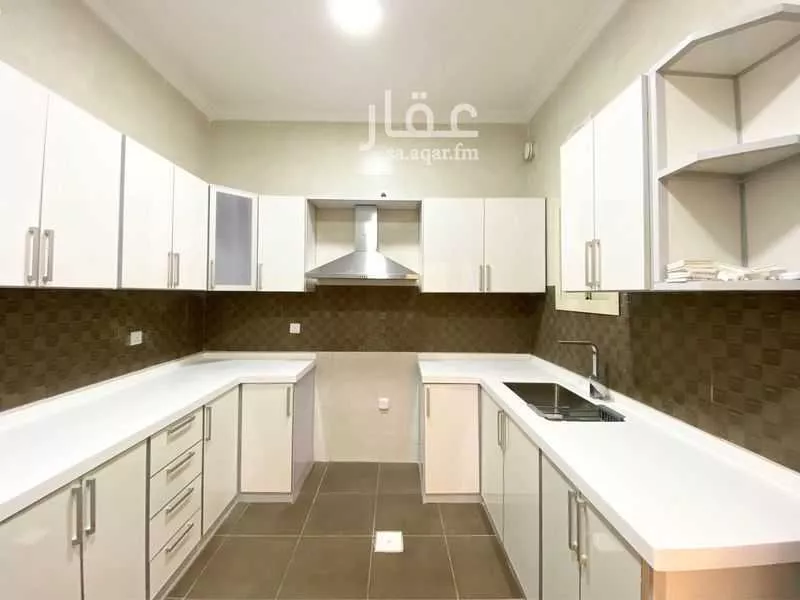 3 bedroom apartment in Al Nuzhah 3