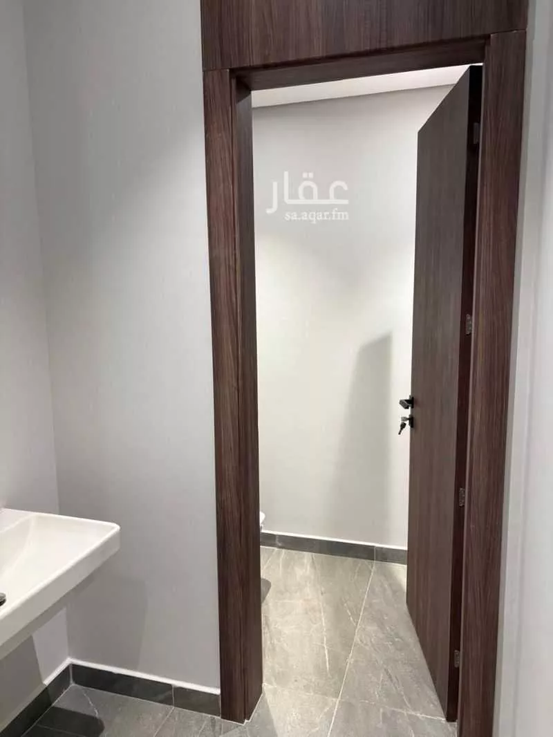 4 bedroom apartment in Al Aridh 3