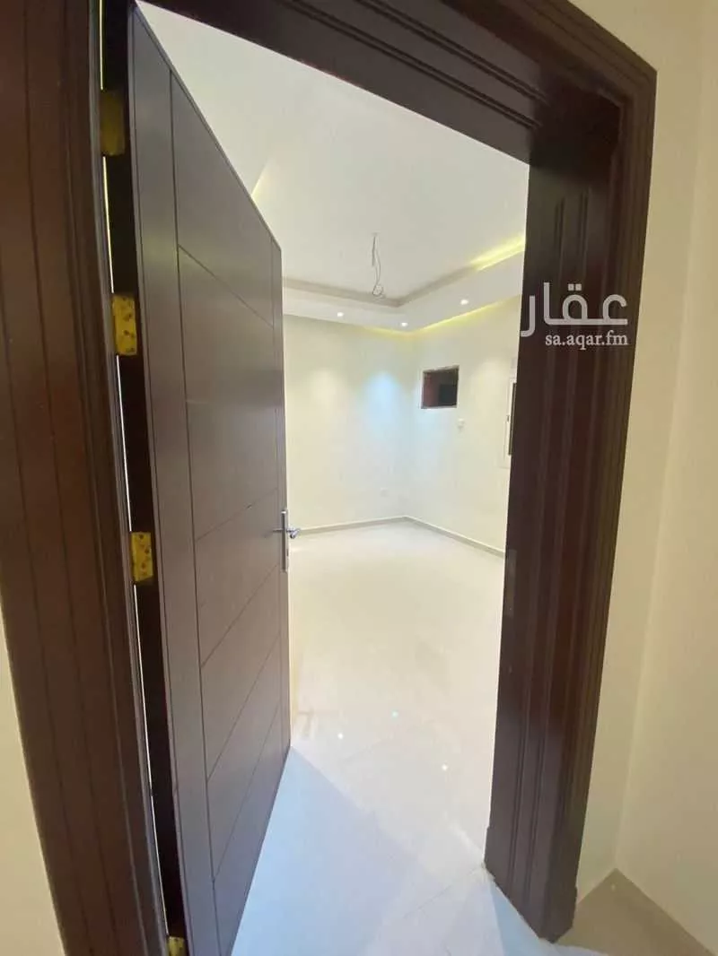 دور 4 غرف في طيبة 6
