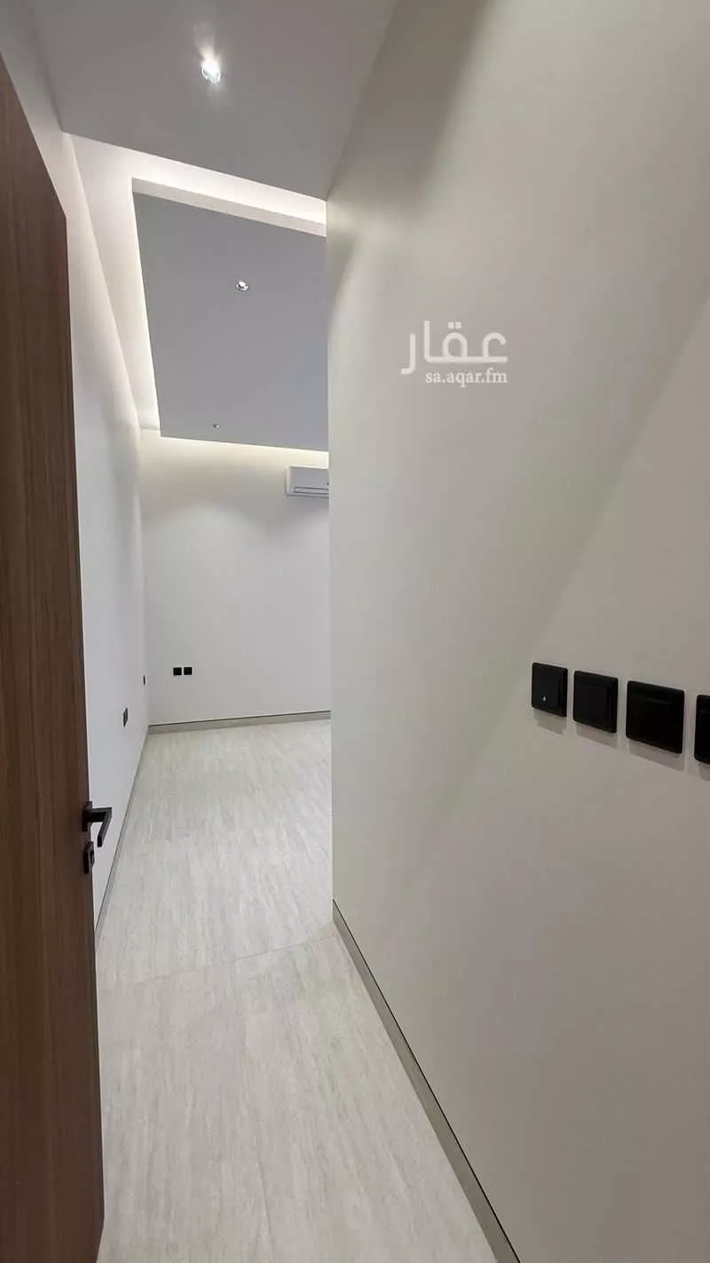 4 bedroom floor in Al Yasmin 15
