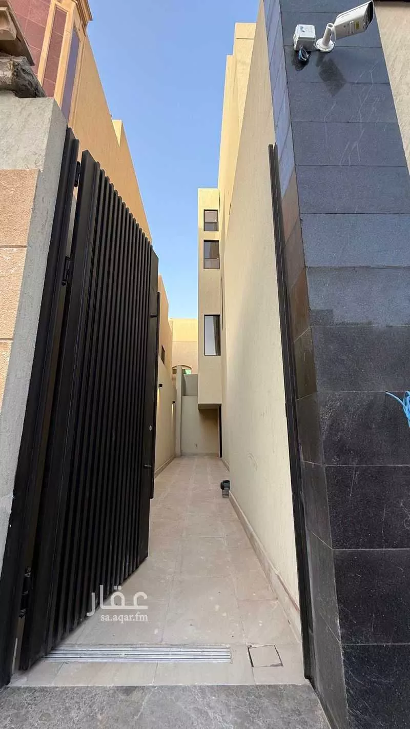 4 bedroom floor in Al Yasmin 3
