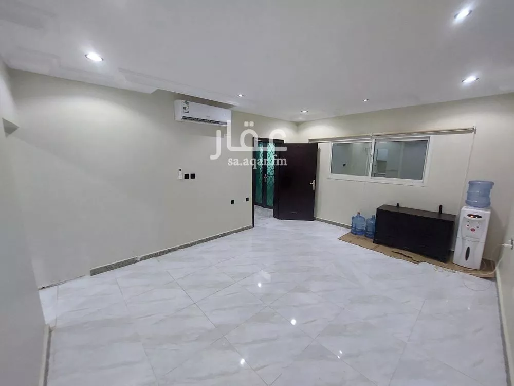 1 bedroom apartment in Al Aqiq 2
