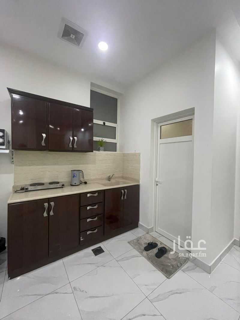 2 bedroom apartment in Taibah, Eastern Province 3