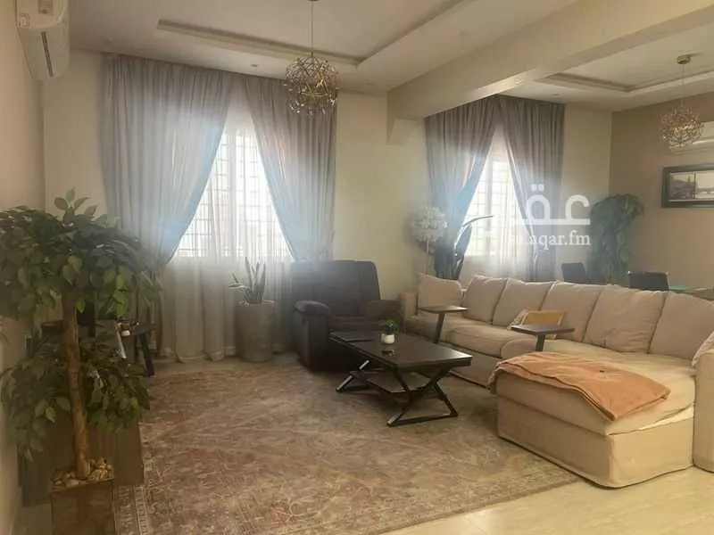 فيلا 6 غرف في العارض 2