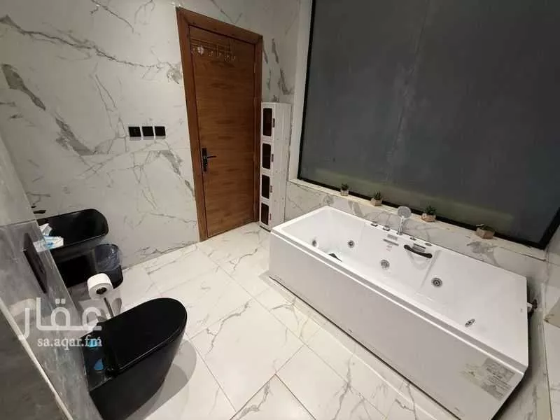 فيلا 5 غرف في العارض 14