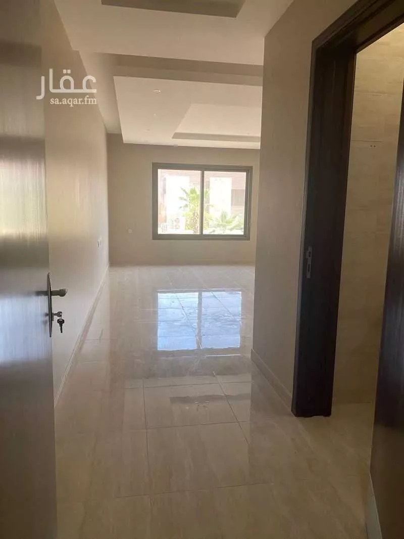 5 bedroom duplex in Hittin 5