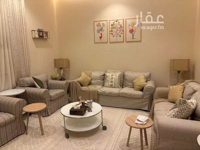 فيلا 8 غرف في الرمال 9