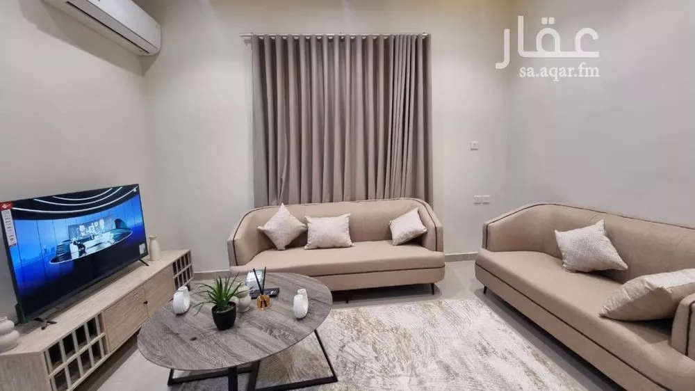 شقة 2 غرف في العارض 8