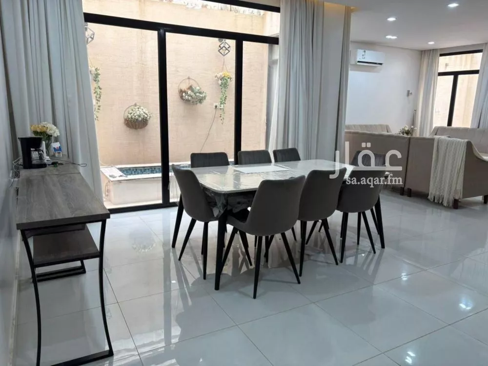 7 bedroom villa in Al Salam 4