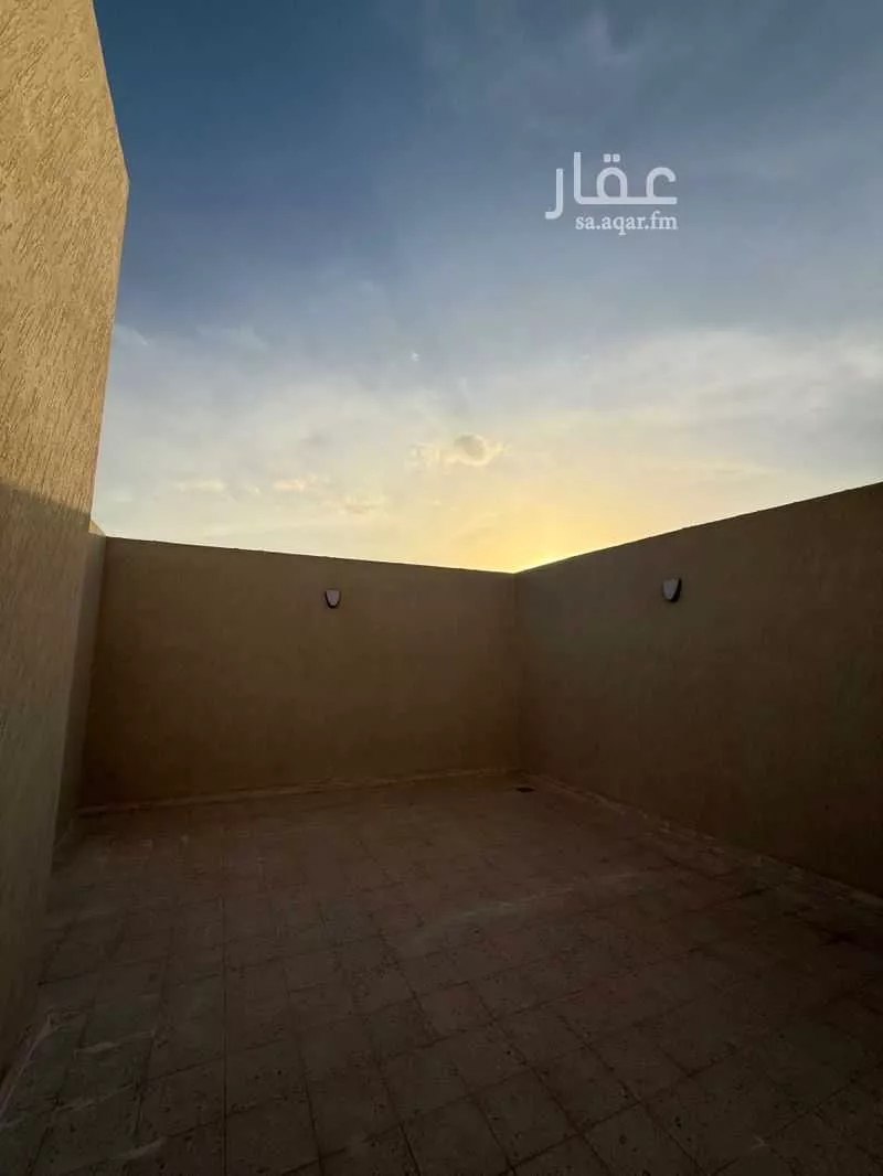دور 4 غرف في الشرق 4