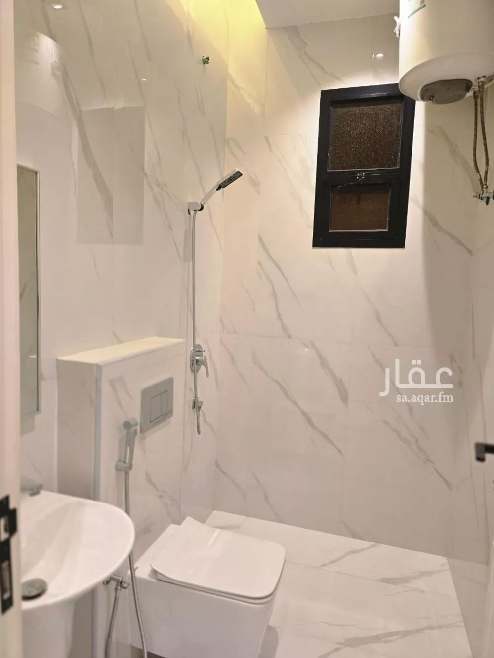 3 bedroom apartment in Al Aqiq 5