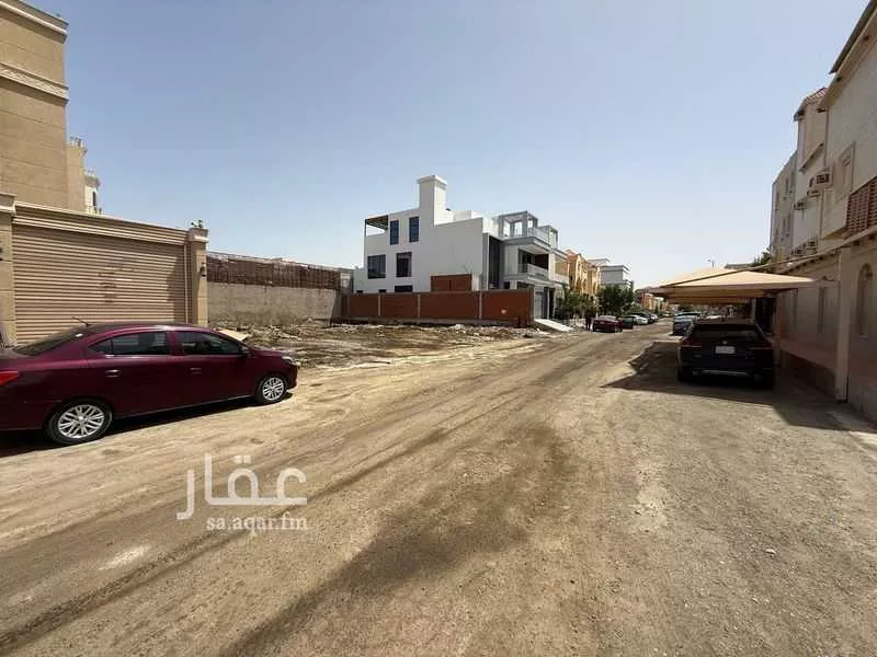 625 sqm land in Al Yaqout 2