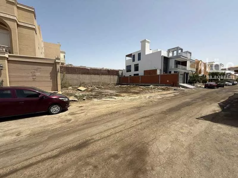 625 sqm land in Al Yaqout 3